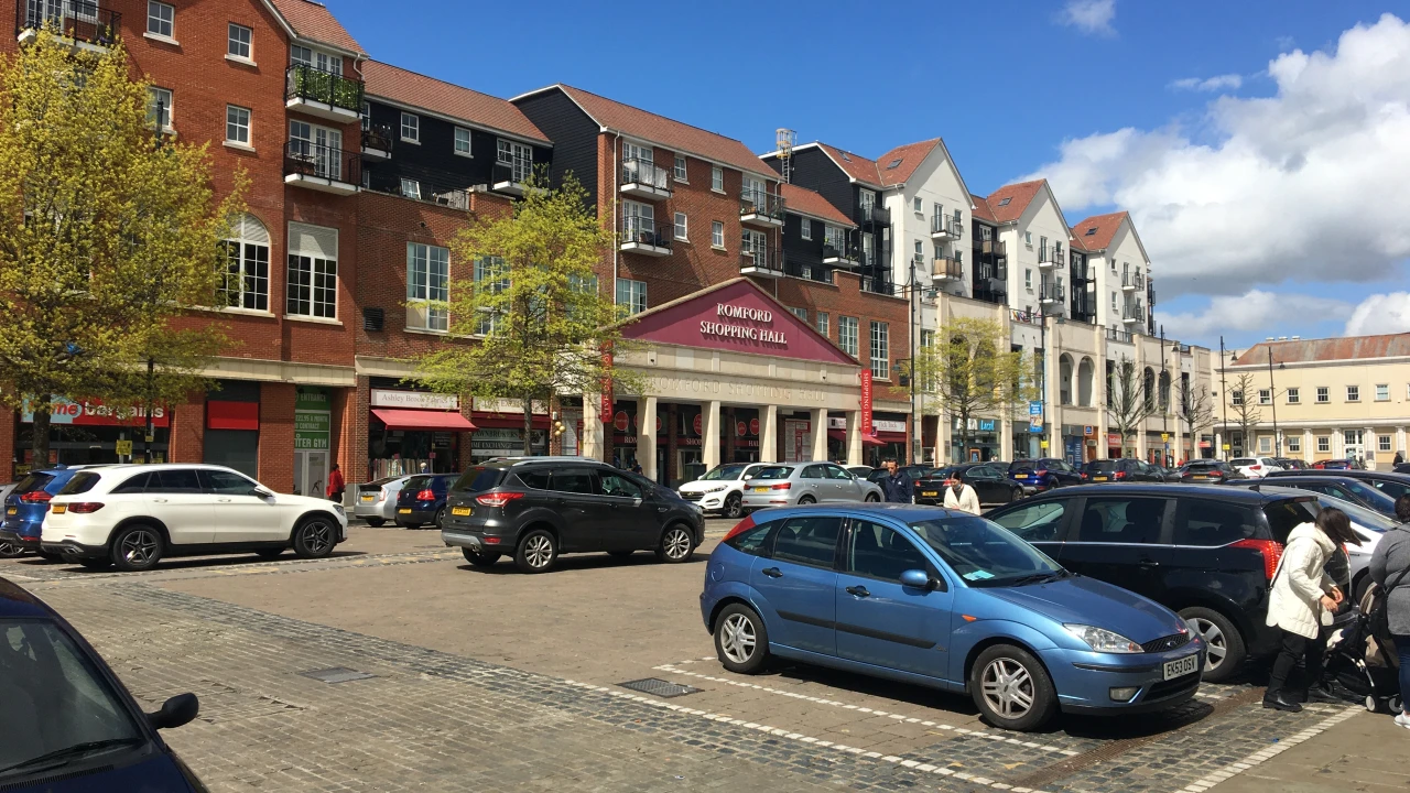 Romford Shopping Hall